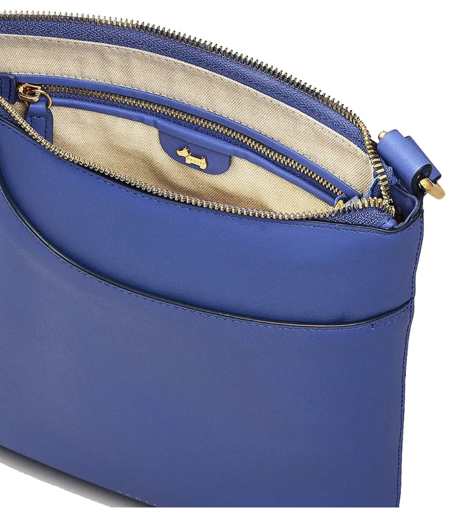 Pockets 2.0 Medium Crossbody Bag