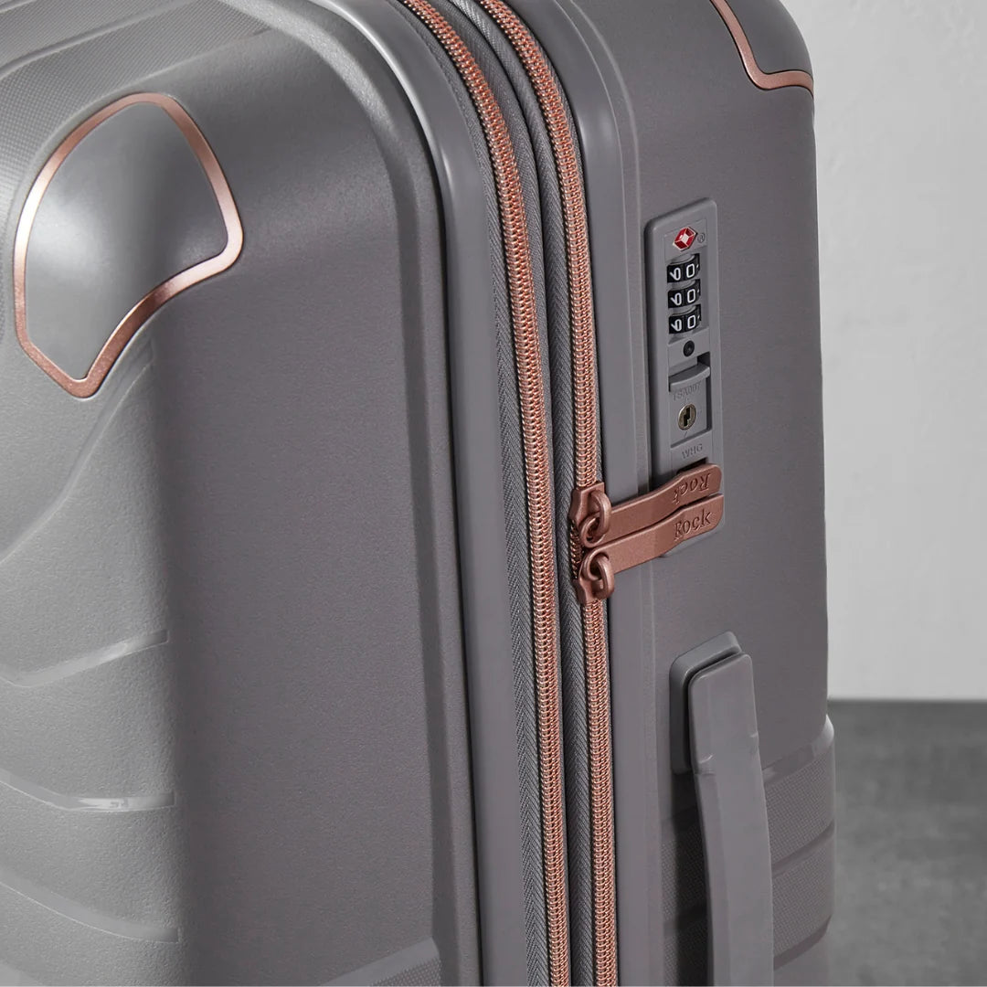 Astrid Moulded Case